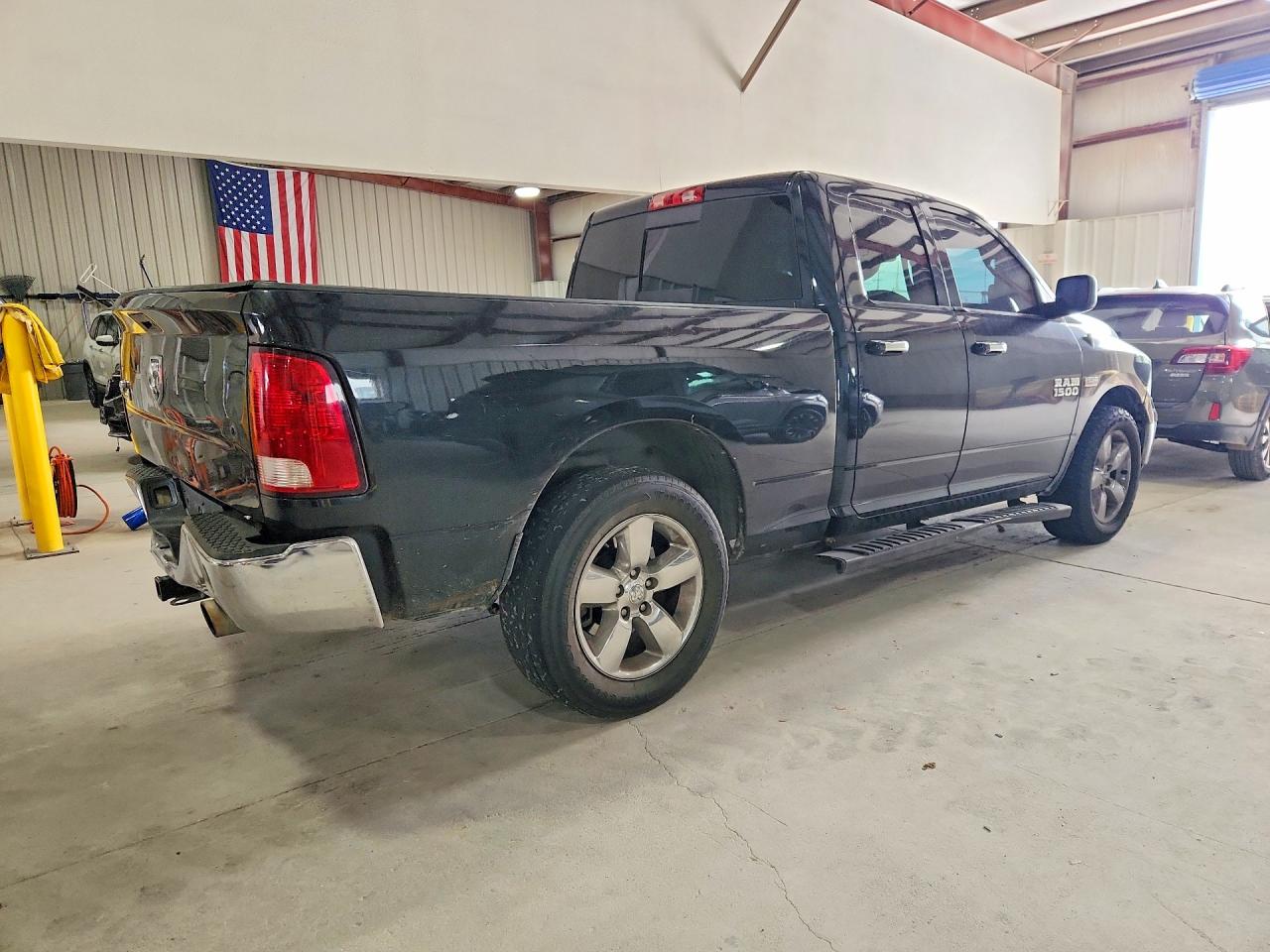 2016 RAM 1500 SLT — снимка 3