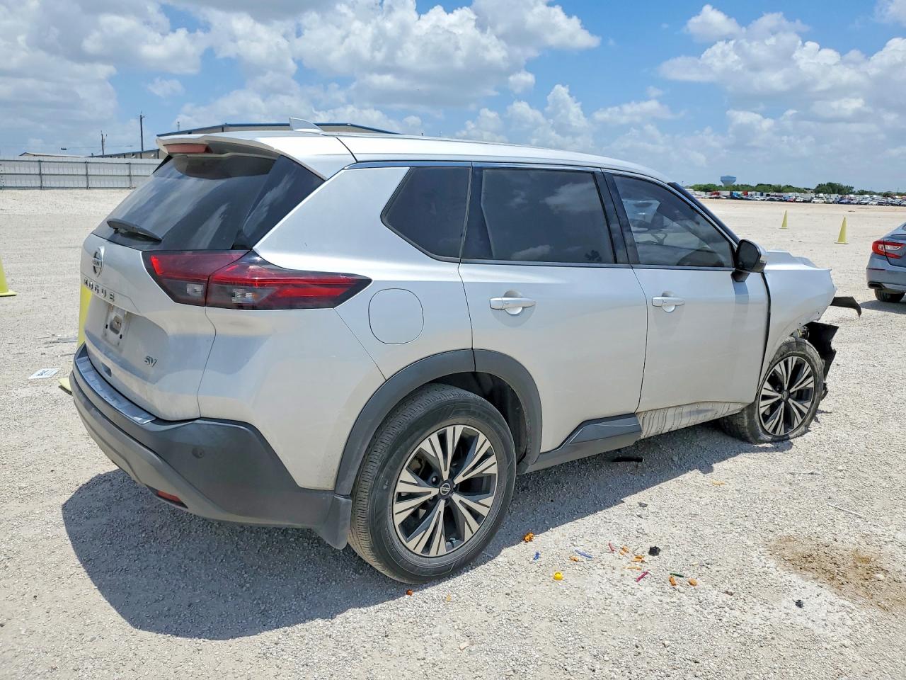 2021 NISSAN ROGUE SV — снимка 3