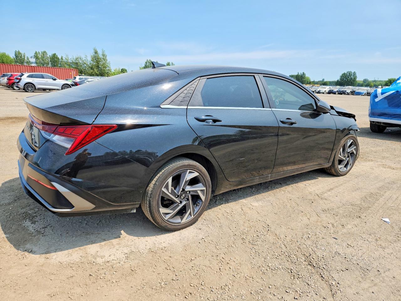 2025 HYUNDAI ELANTRA LIMITED — снимка 3