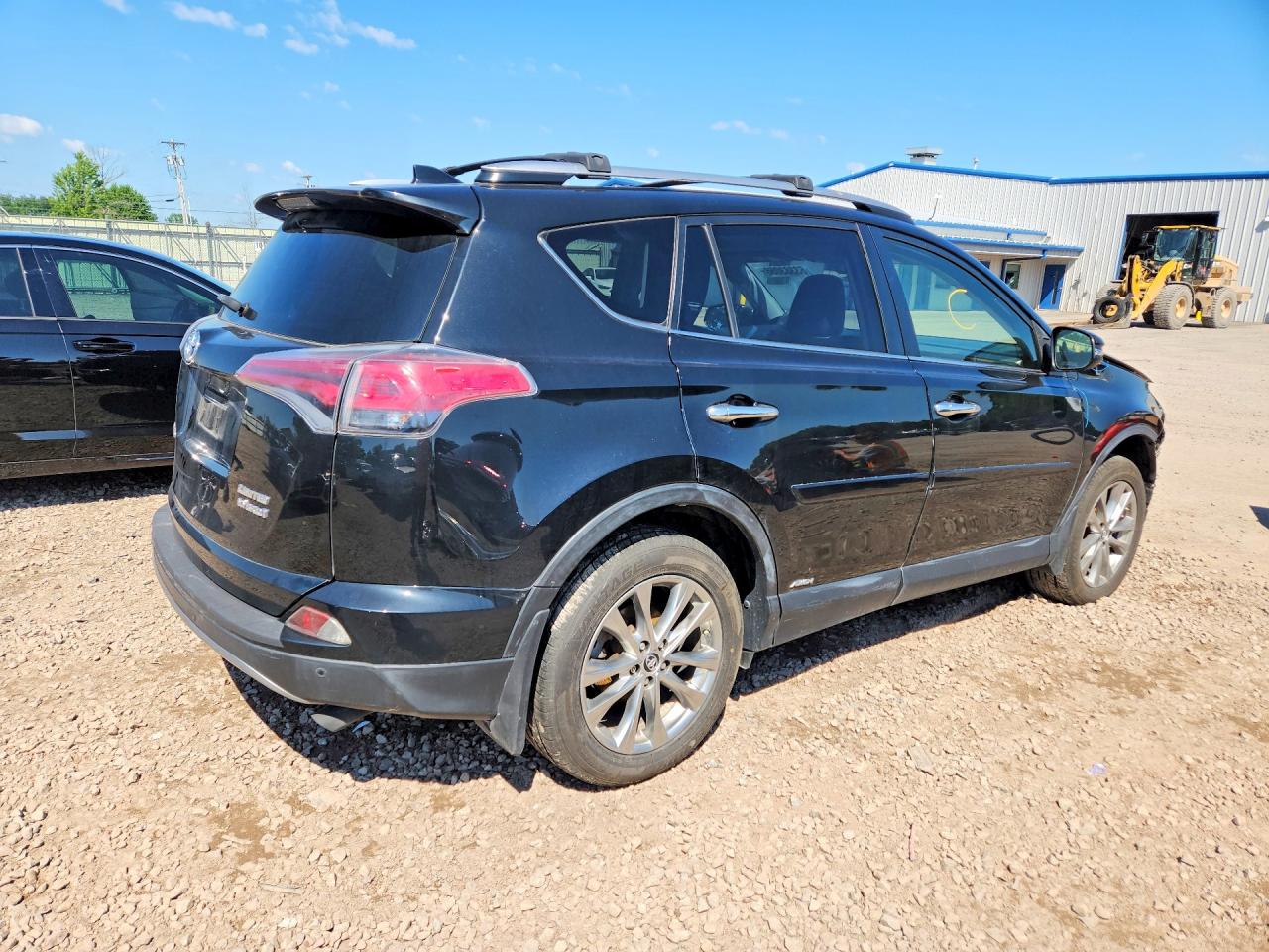 2017 TOYOTA RAV4 HV LIMITED — снимка 3