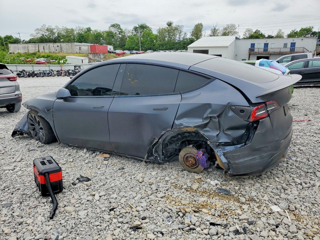 2020 TESLA MODEL Y — снимка 2