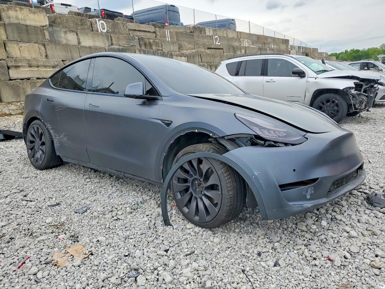 2020 TESLA MODEL Y — снимка 4