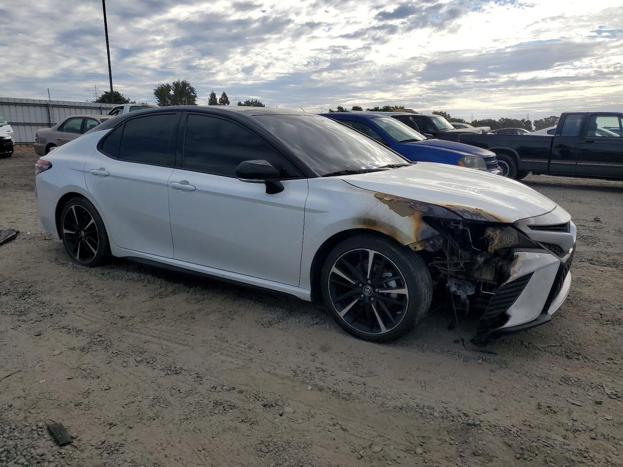 2019 TOYOTA CAMRY XSE — снимка 4