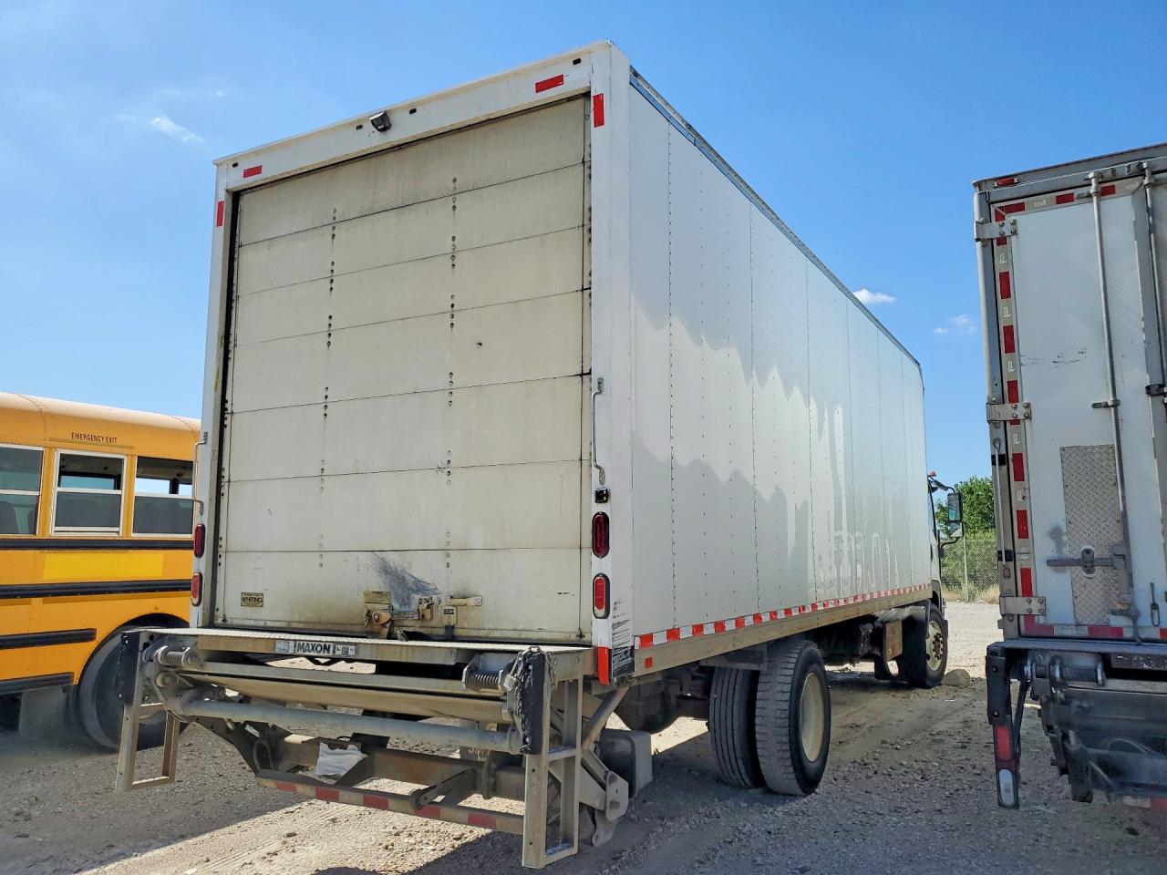 2019 CHEVROLET 6500XD — снимка 3