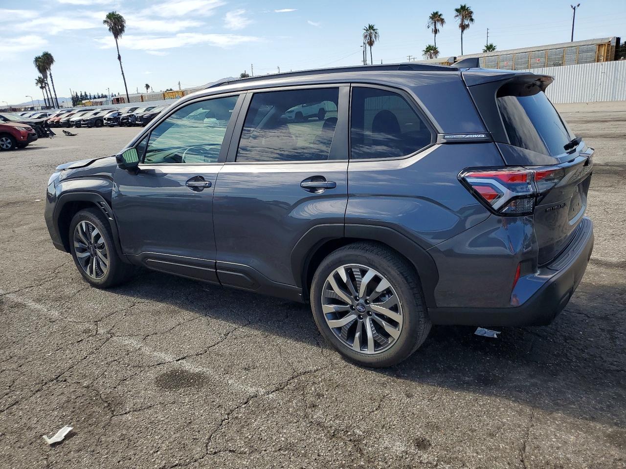 2025 SUBARU FORESTER TOURING — снимка 2