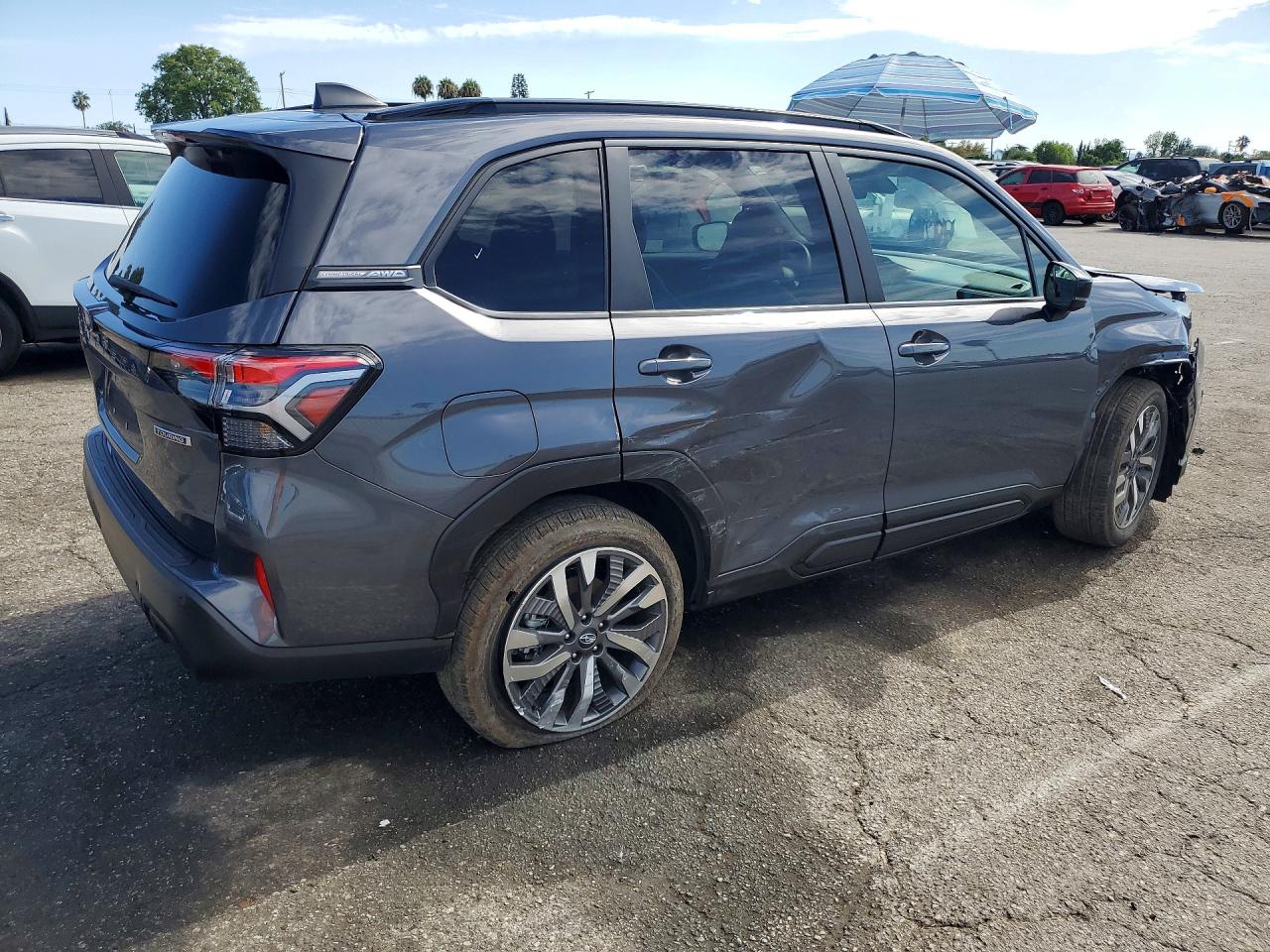 2025 SUBARU FORESTER TOURING — снимка 3