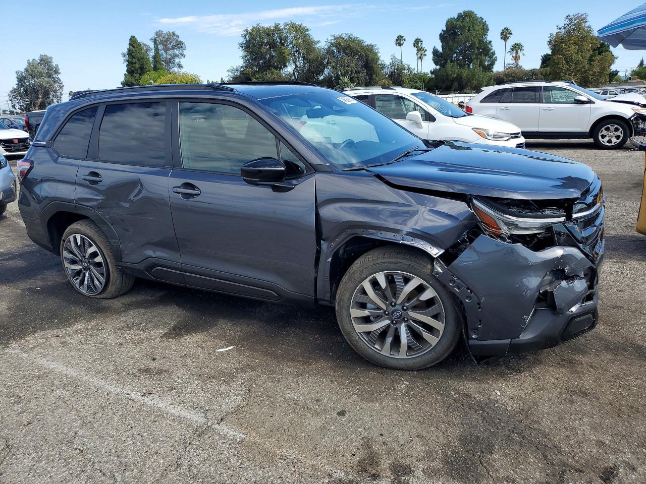 2025 SUBARU FORESTER TOURING — снимка 4