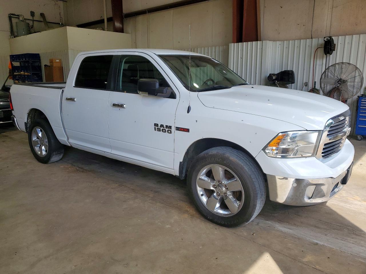 2016 RAM 1500 SLT — снимка 4