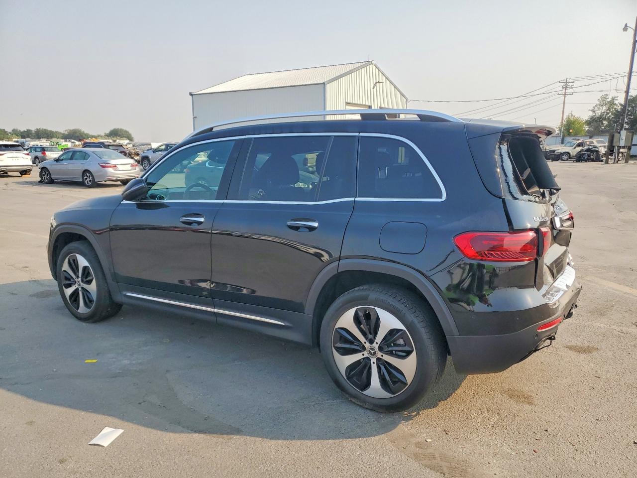 2024 MERCEDES-BENZ GLB 250 4MATIC — снимка 2