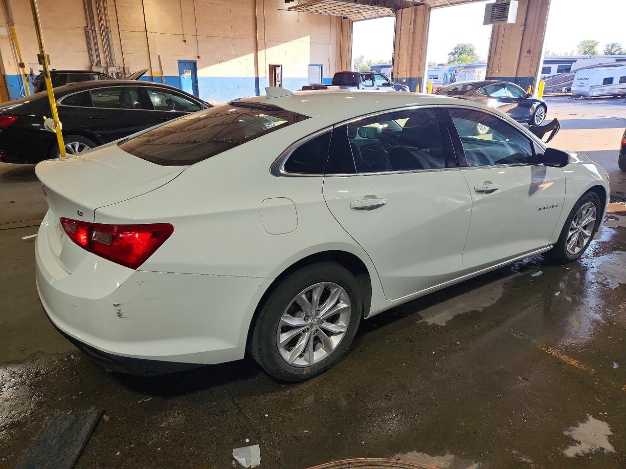 2023 CHEVROLET MALIBU LT — снимка 3