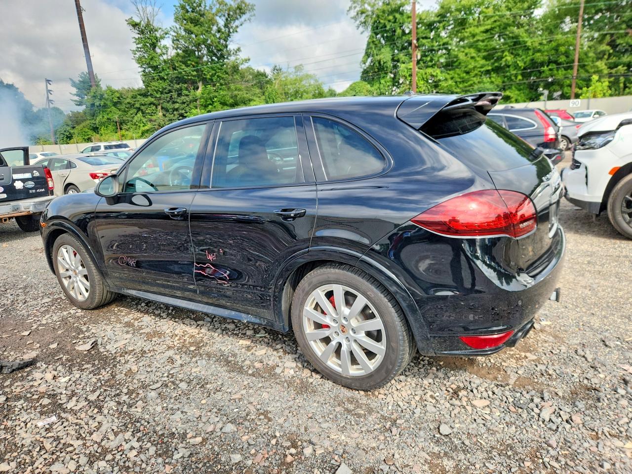 2014 PORSCHE CAYENNE GTS — снимка 2