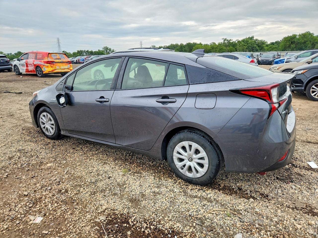 2021 TOYOTA PRIUS L ECO — снимка 2