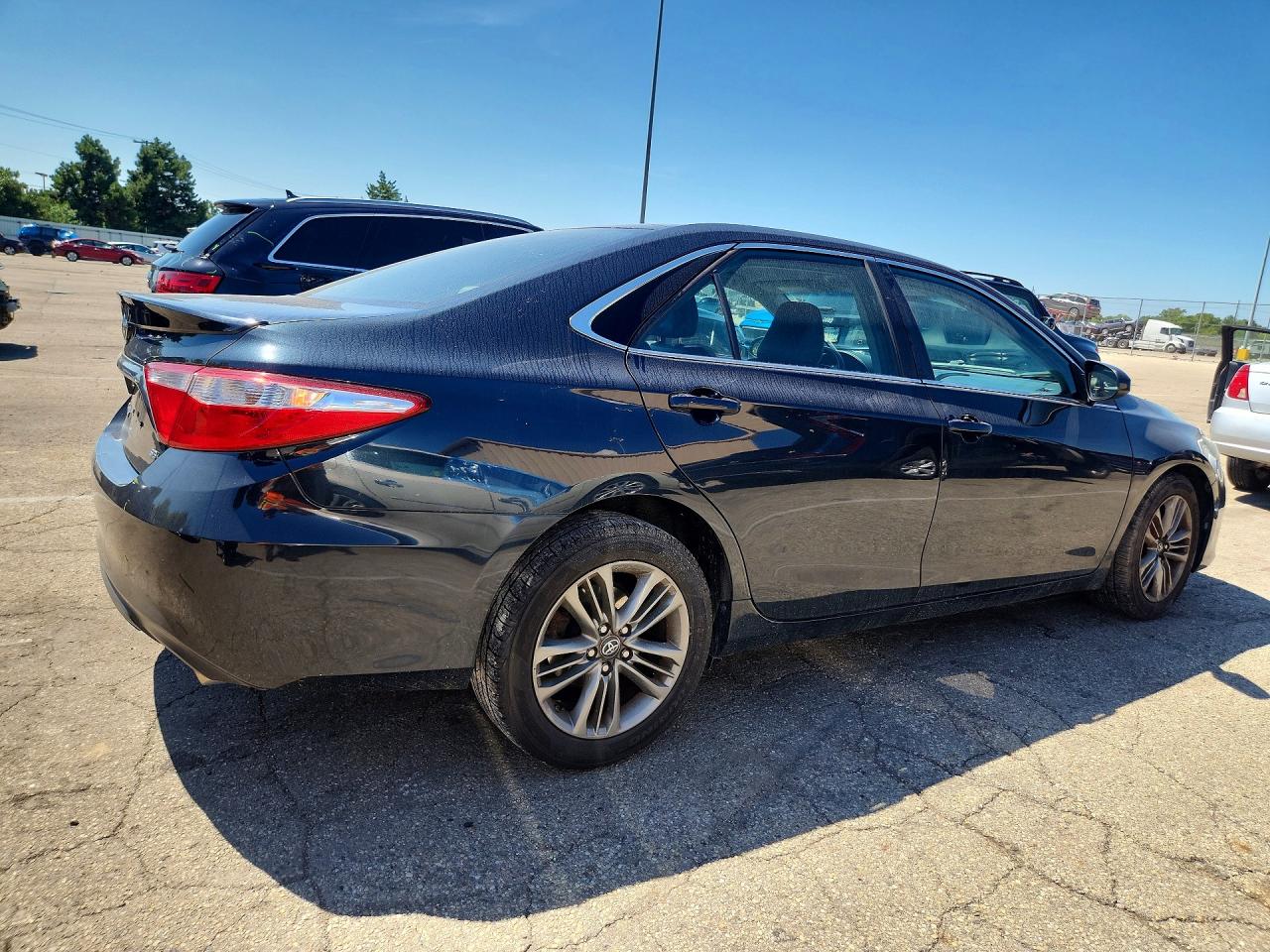 2015 TOYOTA CAMRY SE — снимка 3