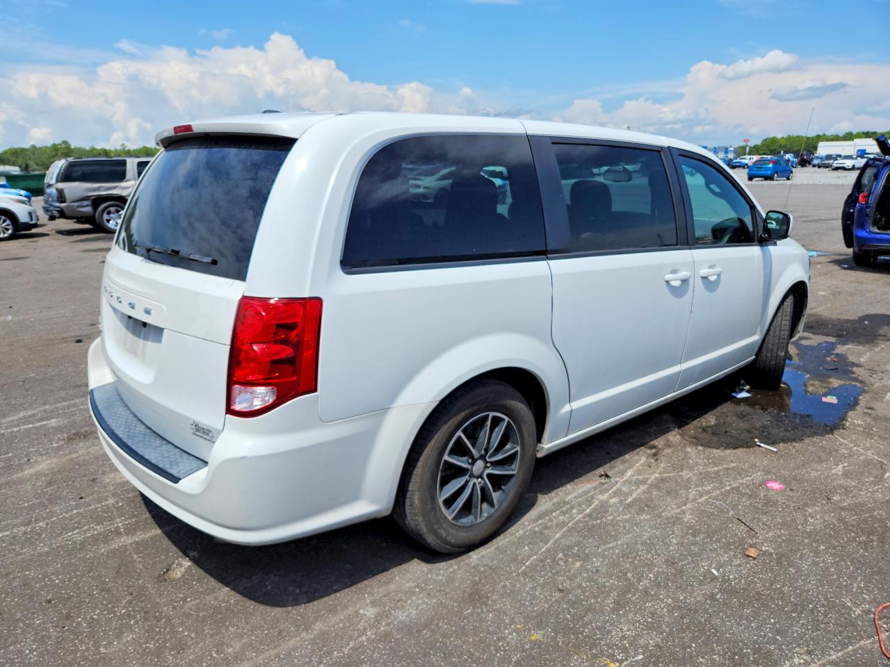 2018 DODGE GRAND CARAVAN SE — снимка 3