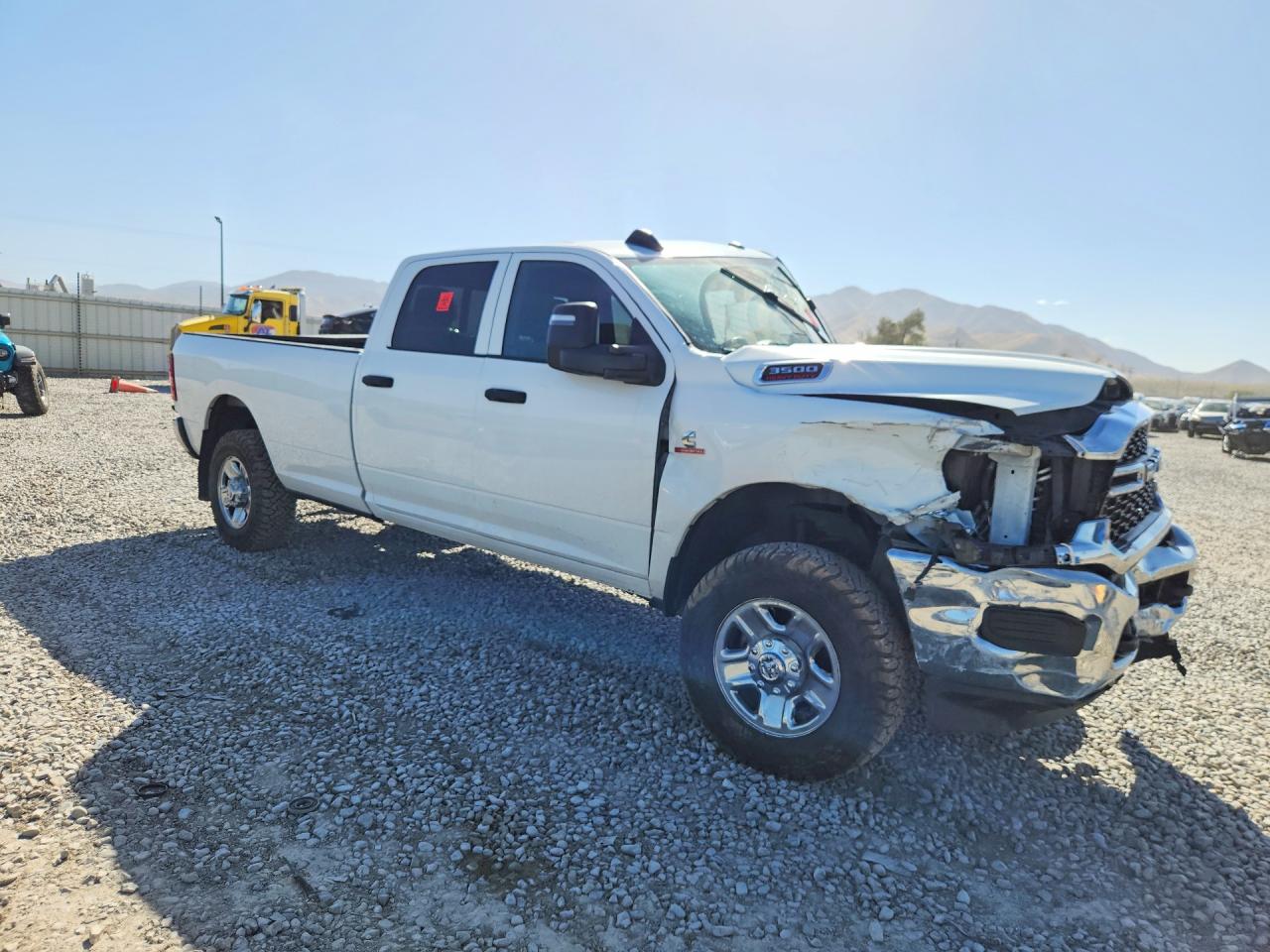 2024 RAM 3500 TRADESMAN — снимка 4