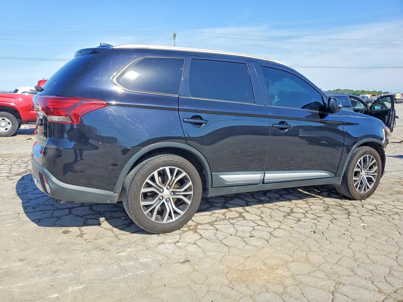 2018 MITSUBISHI OUTLANDER SE — снимка 3