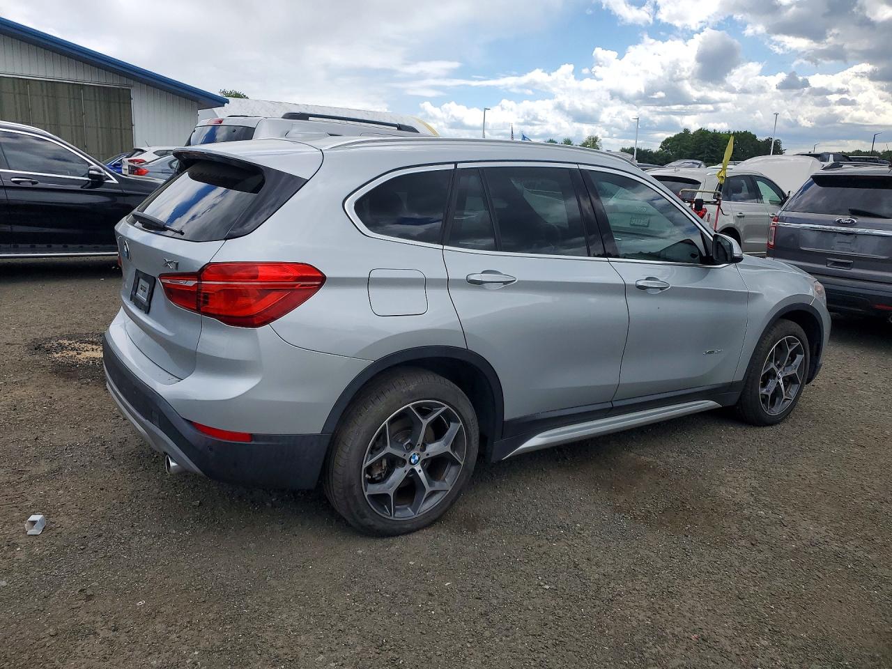 2016 BMW X1 XDRIVE28I — снимка 3