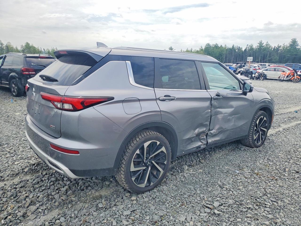 2022 MITSUBISHI OUTLANDER SE — снимка 3