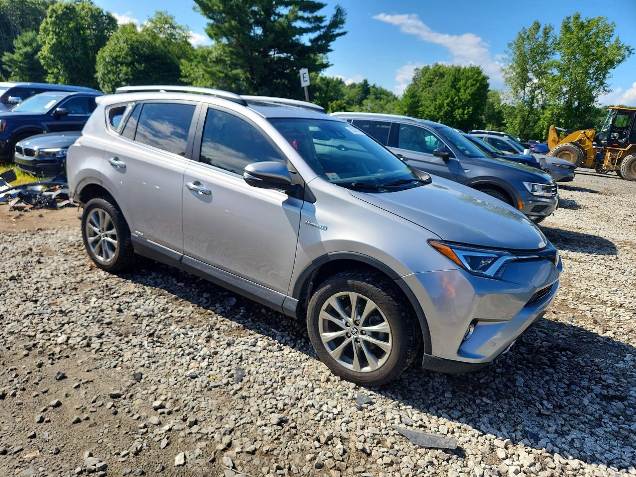 2017 TOYOTA RAV4 HV LIMITED — снимка 4