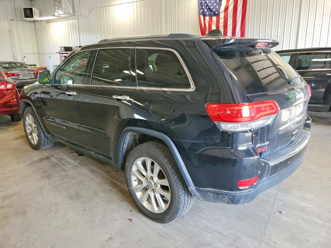 2017 JEEP GRAND CHEROKEE LIMITED — снимка 2