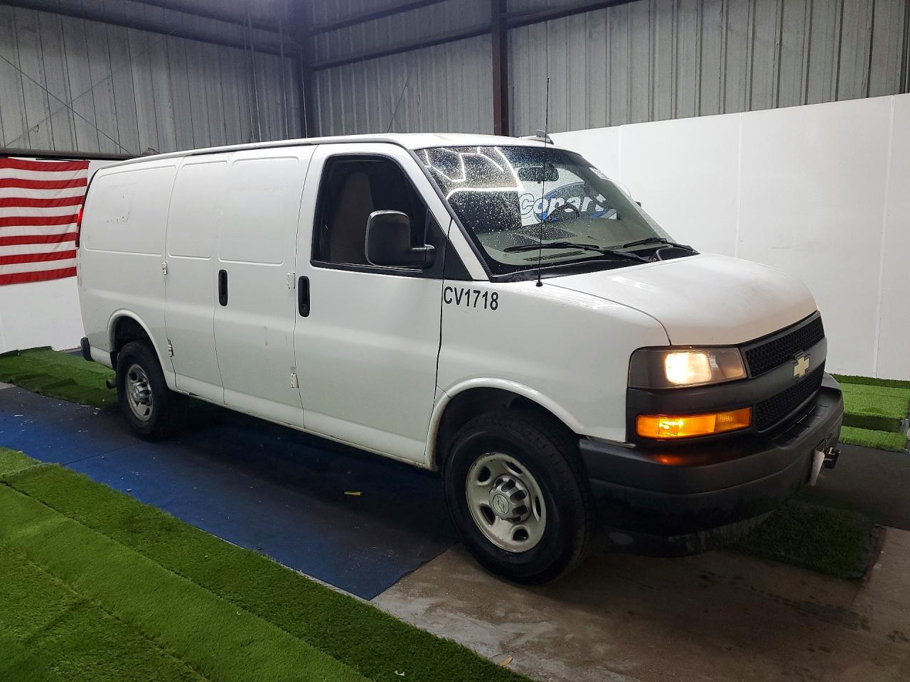 2018 CHEVROLET EXPRESS 2500 — снимка 4