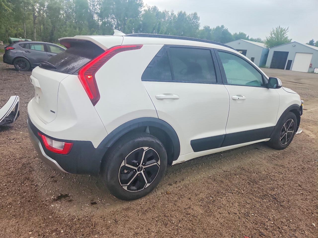 2024 KIA NIRO EX — снимка 3
