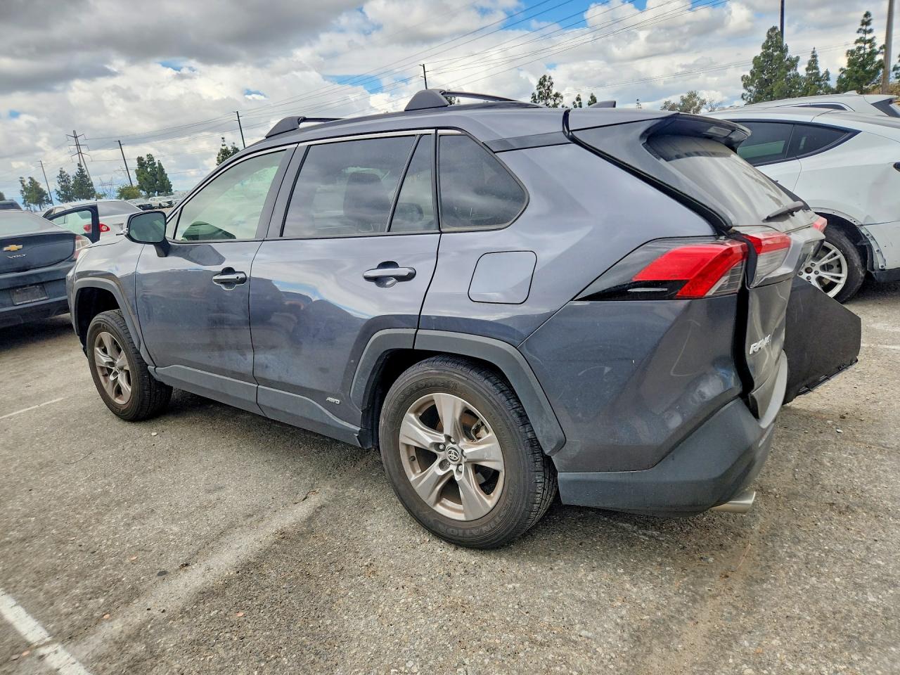 2025 TOYOTA RAV4 HYB — снимка 2