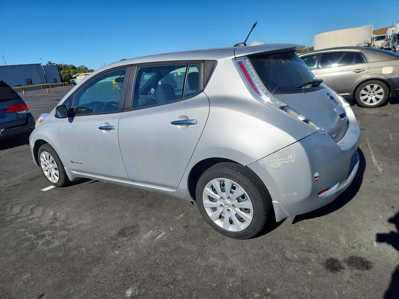 2018 NISSAN LEAF — снимка 2