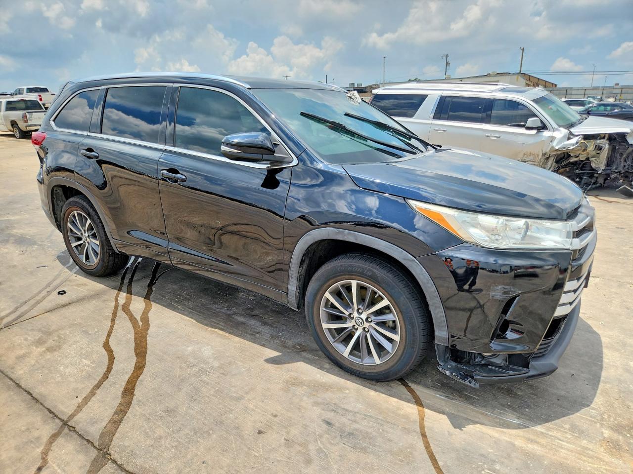 2018 TOYOTA HIGHLANDER XLE — снимка 4