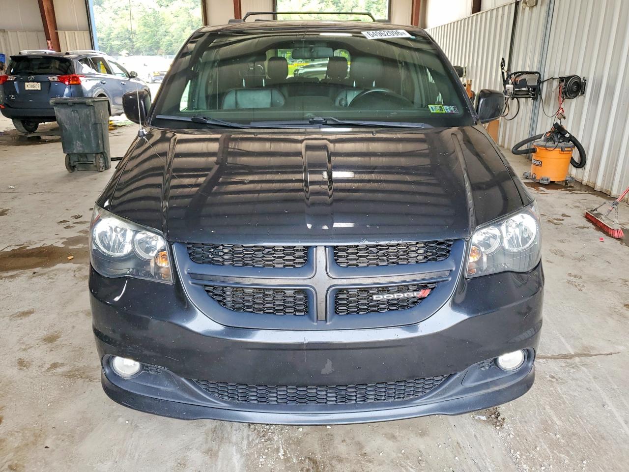 2016 DODGE GRAND CARAVAN R/T — снимка 5