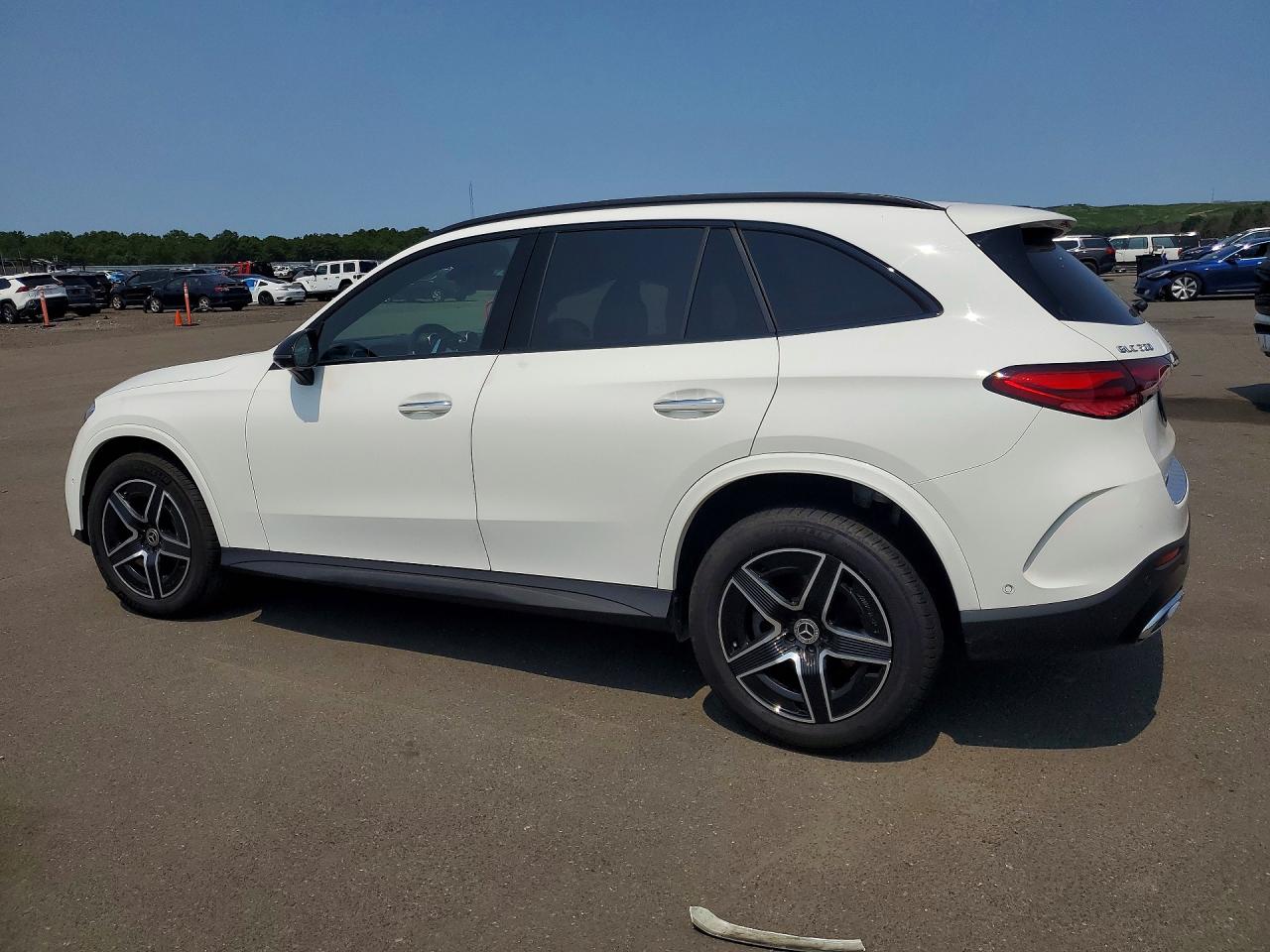 2024 MERCEDES-BENZ GLC 300 4MATIC — снимка 2