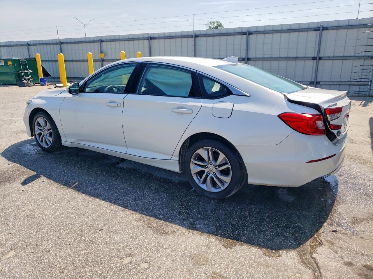 2020 HONDA ACCORD LX — снимка 2