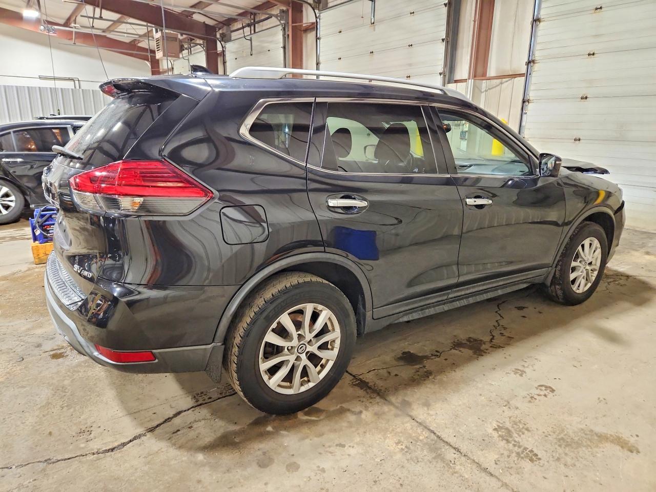 2017 NISSAN ROGUE SV — снимка 3