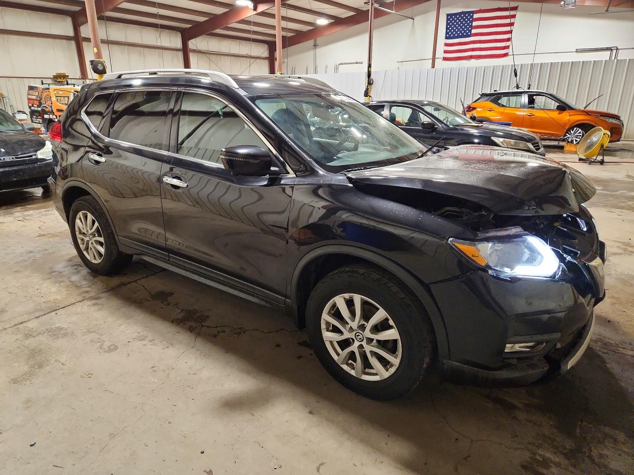 2017 NISSAN ROGUE SV — снимка 4