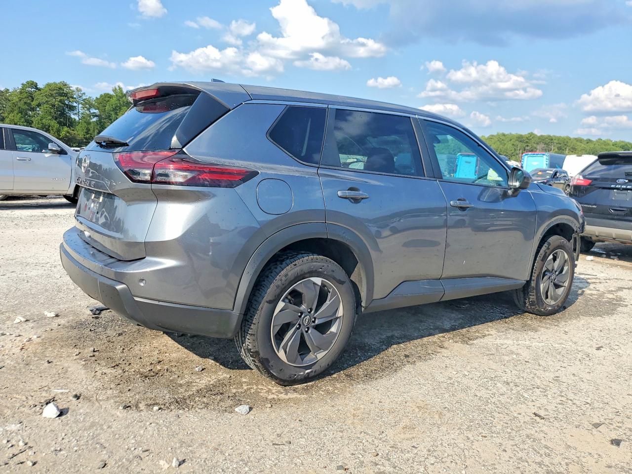 2025 NISSAN ROGUE SV — снимка 3