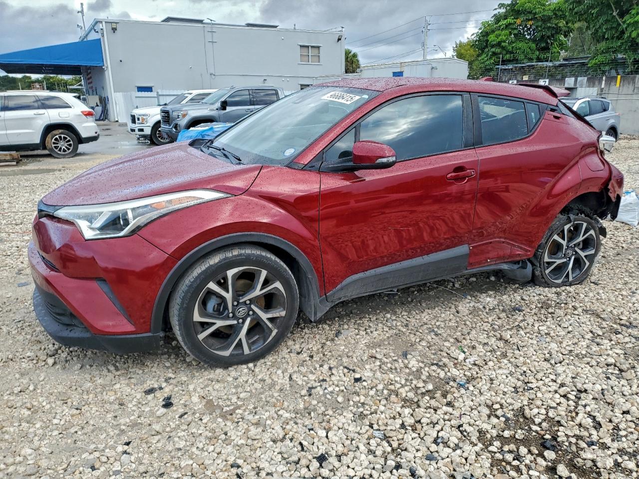 2018 TOYOTA C-HR XLE