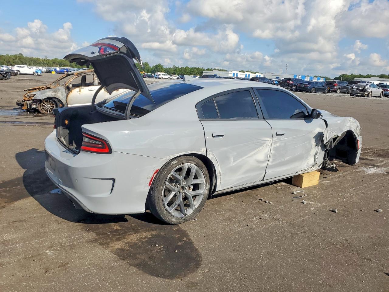 2022 DODGE CHARGER R/T — снимка 3