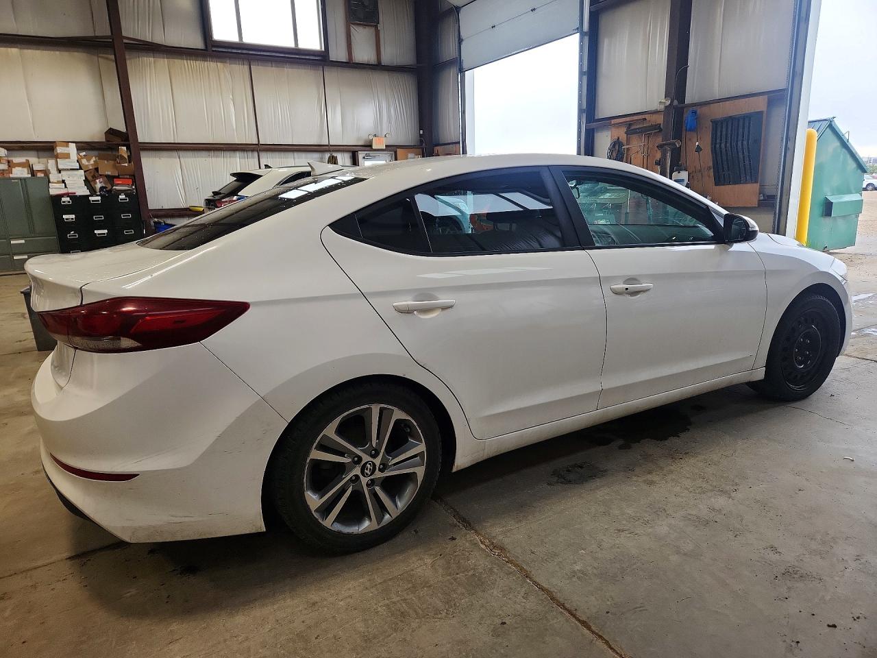 2017 HYUNDAI ELANTRA SE — снимка 3