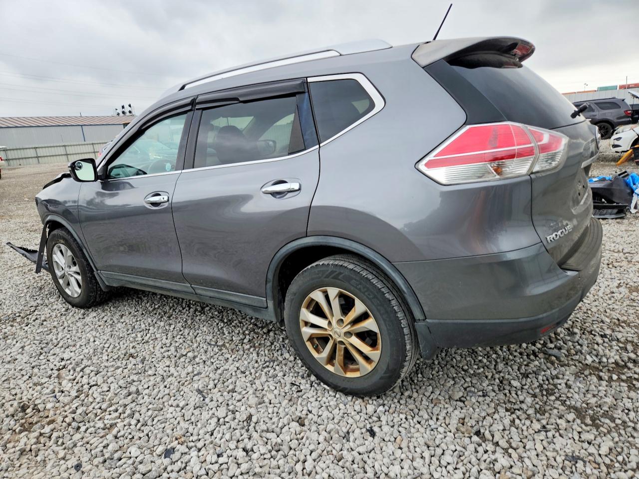 2015 NISSAN ROGUE SV — снимка 2