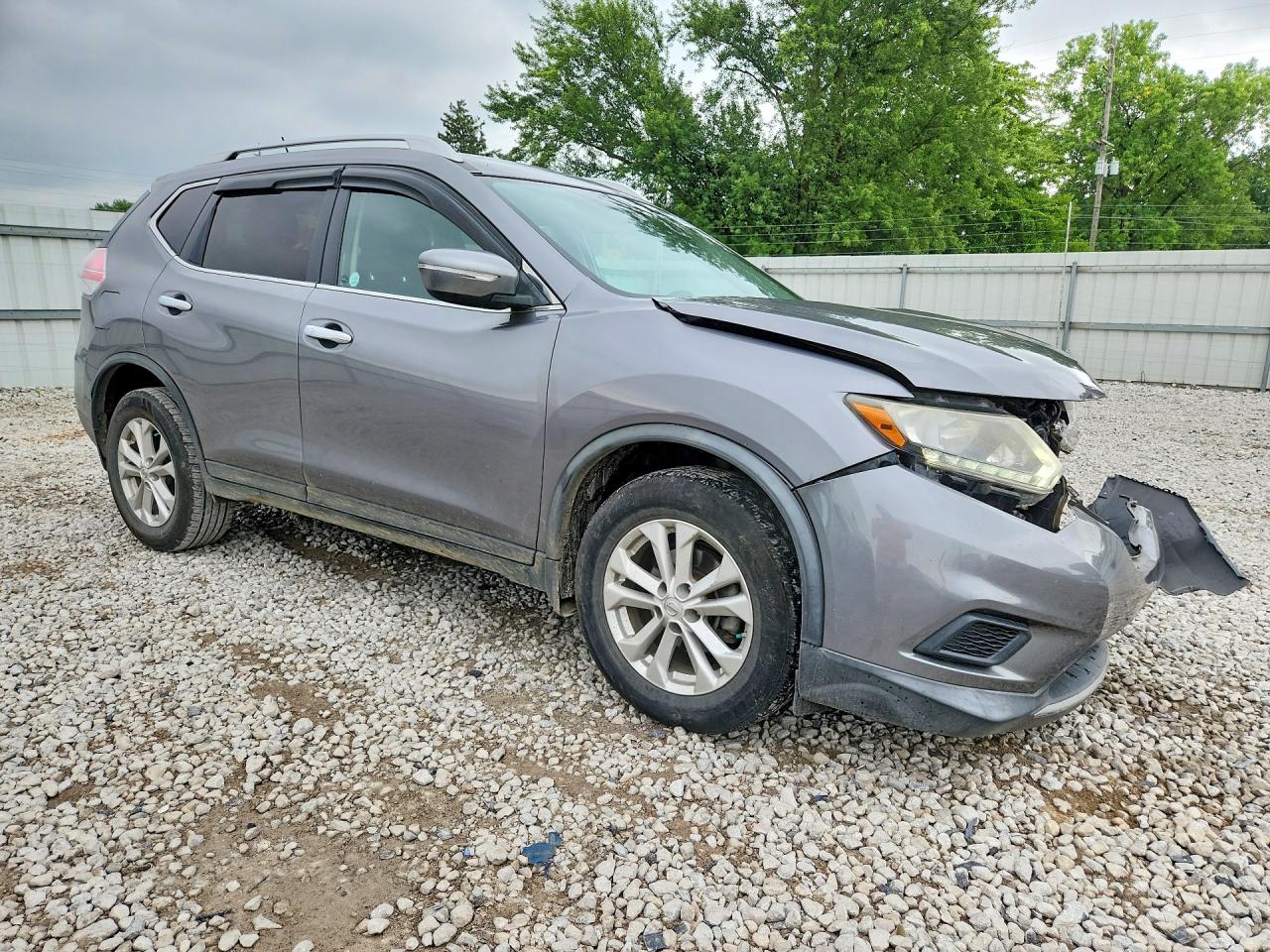 2015 NISSAN ROGUE SV — снимка 4