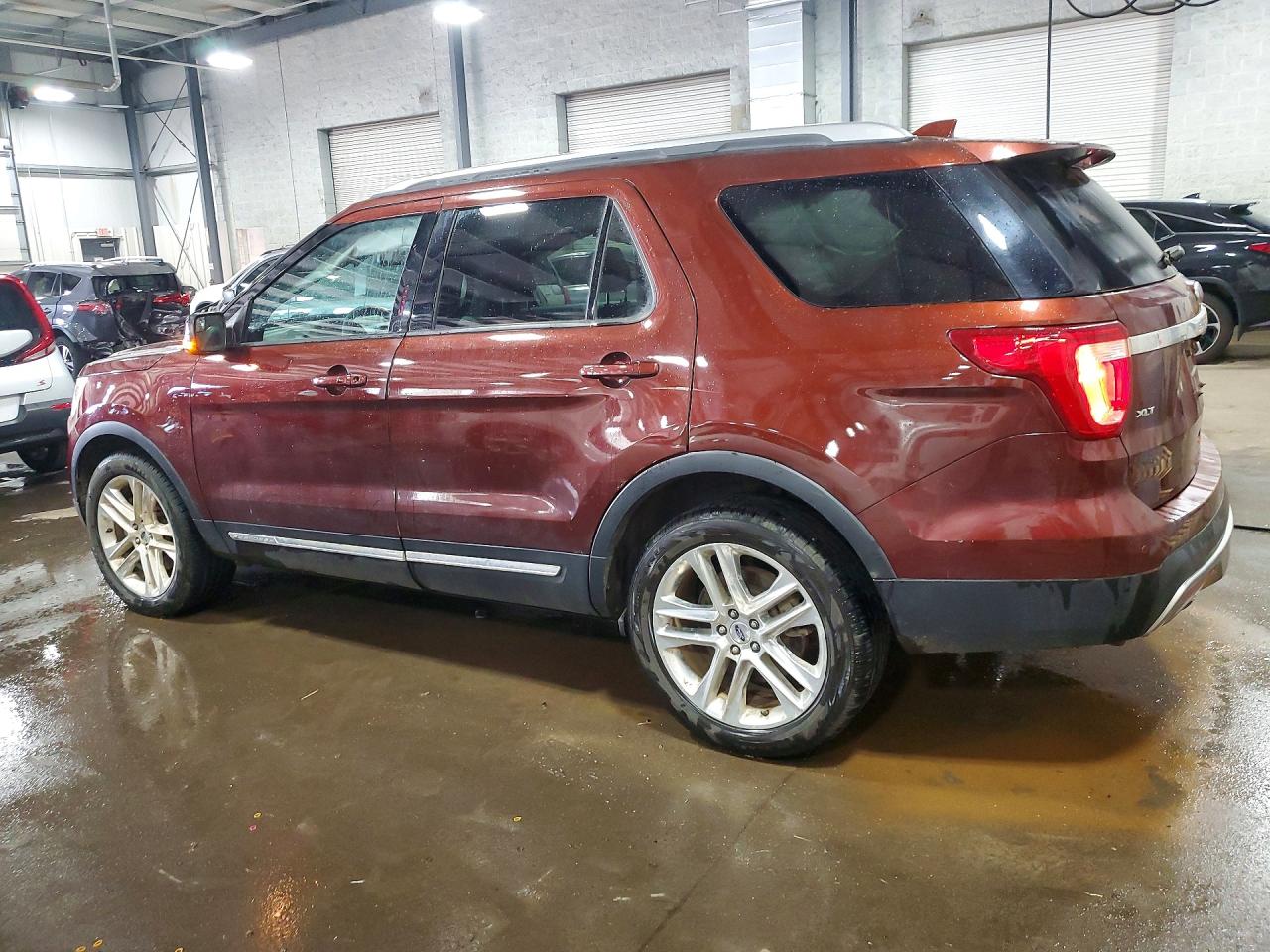 2016 FORD EXPLORER XLT — снимка 2