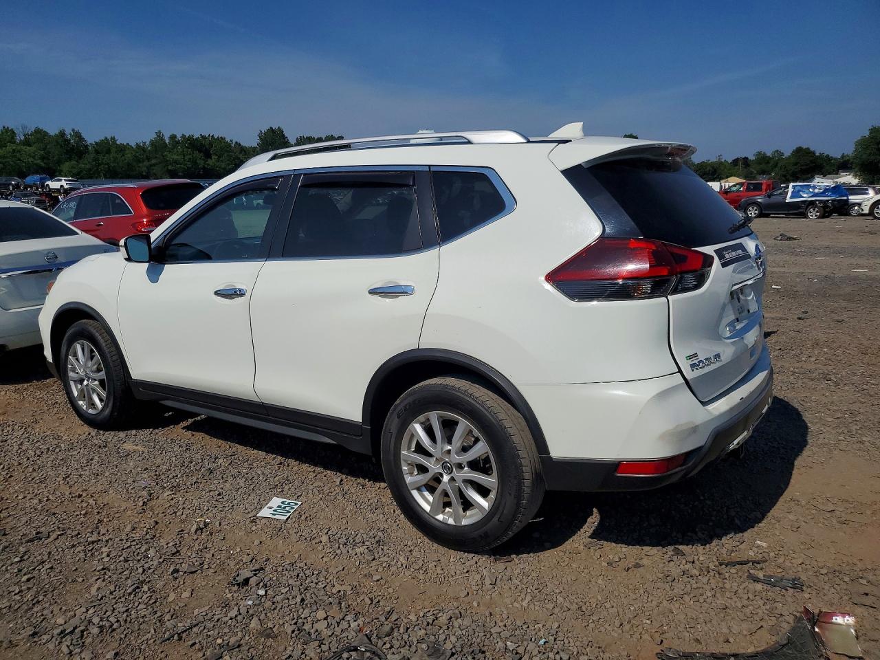 2018 NISSAN ROGUE SV — снимка 2