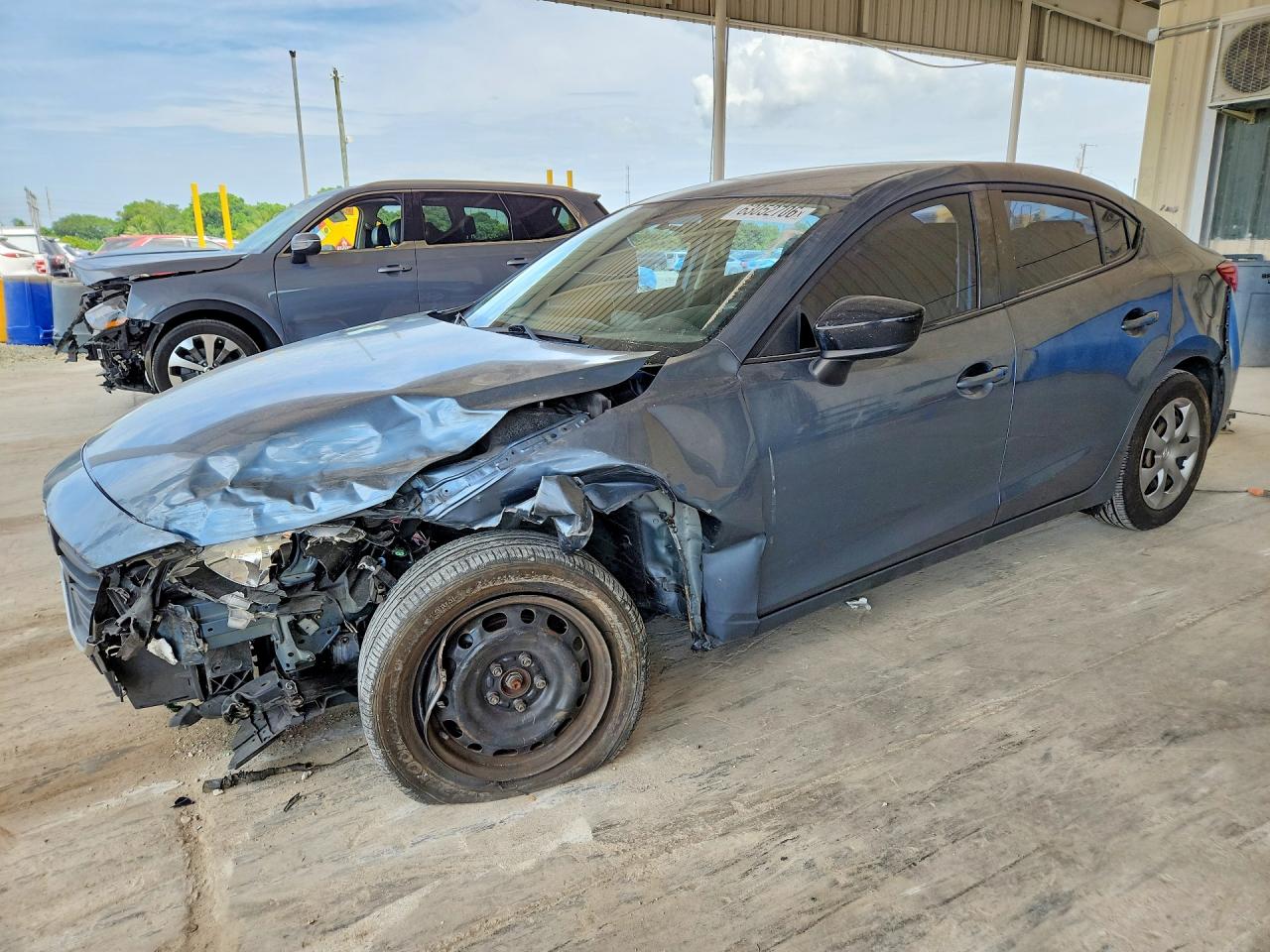 2015 MAZDA 3 SV