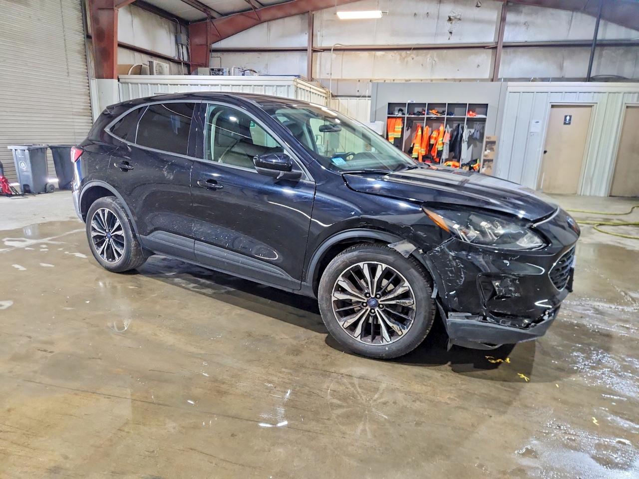 2021 FORD ESCAPE SE — снимка 4