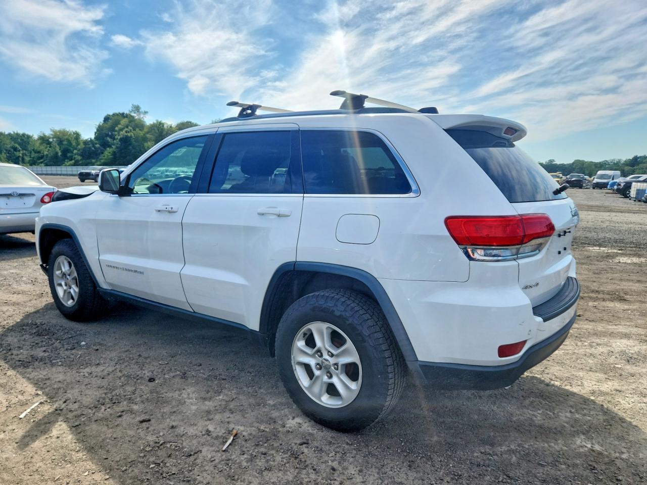 2016 JEEP GRAND CHEROKEE LAREDO — снимка 2