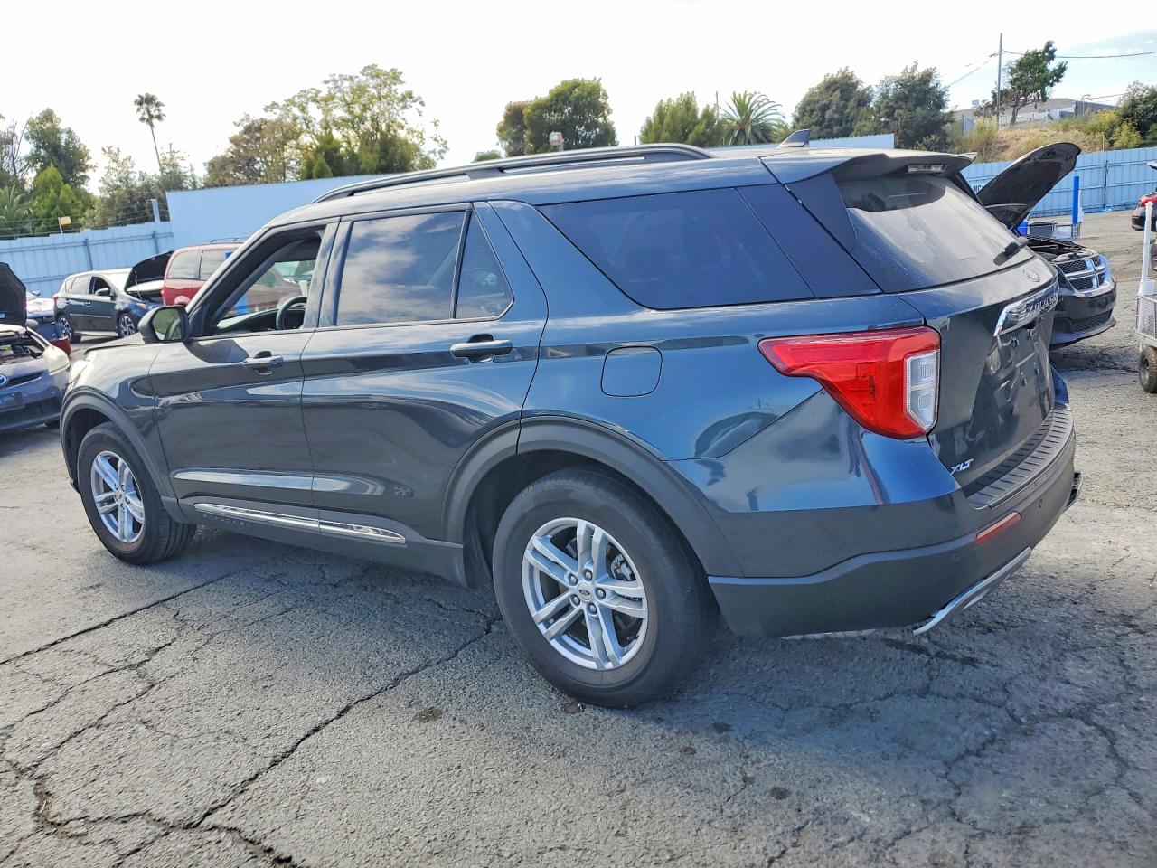 2024 FORD EXPLORER XLT — снимка 2