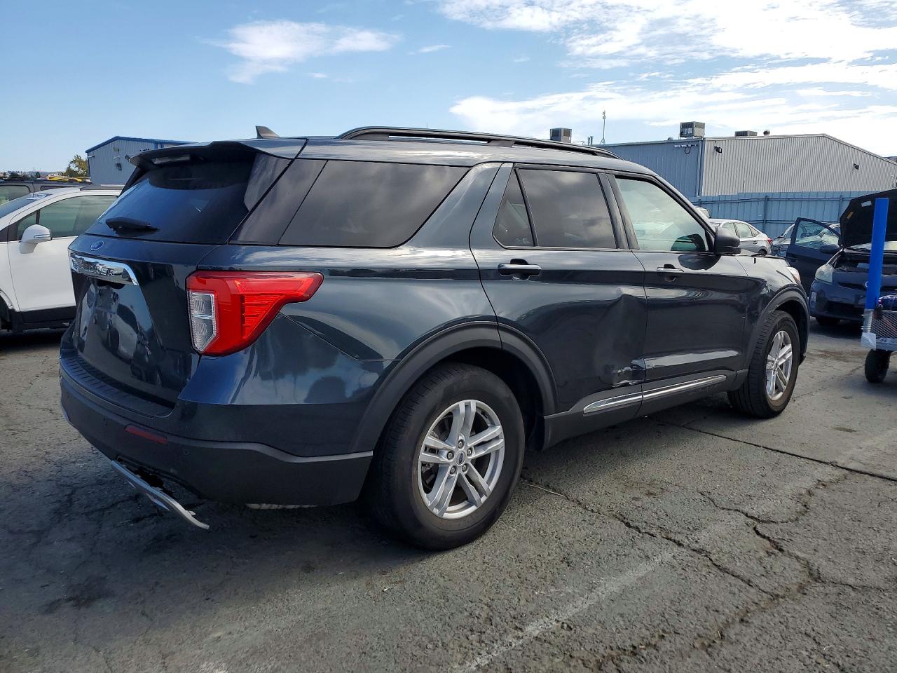 2024 FORD EXPLORER XLT — снимка 3