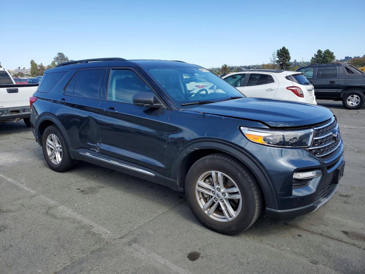 2024 FORD EXPLORER XLT — снимка 4