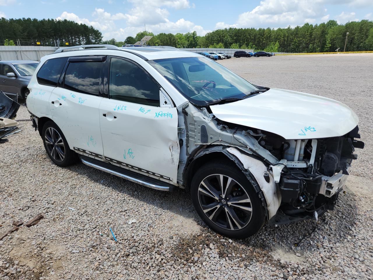 2019 NISSAN PATHFINDER PLATINUM — снимка 4