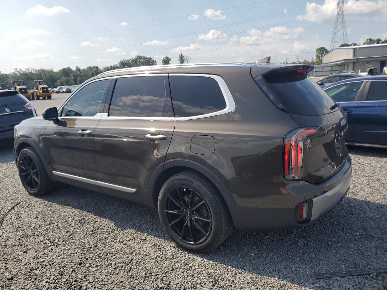 2023 KIA TELLURIDE SX — снимка 2